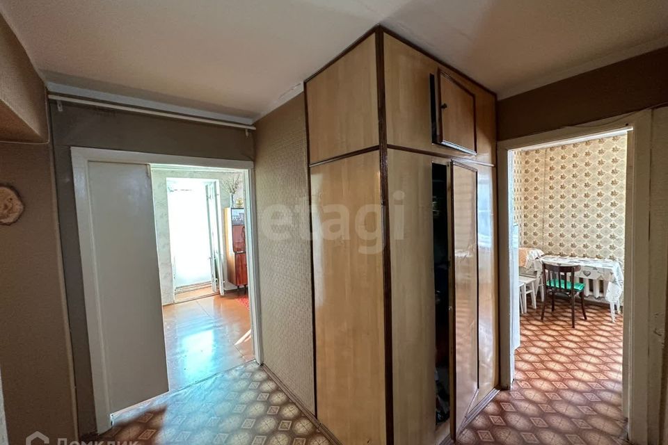 Продаётся 3-комнатная квартира, 63 м²