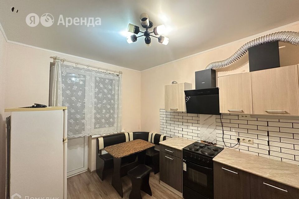 Сдаётся 1-комнатная квартира, 52 м²