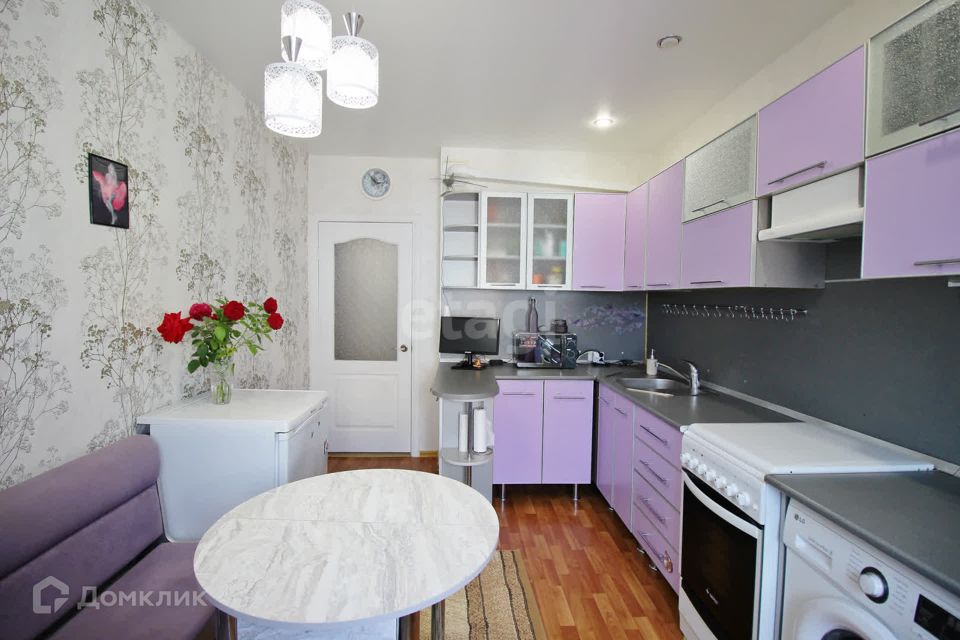 Продаётся 3-комнатная квартира, 69.4 м²