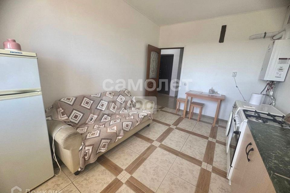 Продаётся 1-комнатная квартира, 38.6 м²