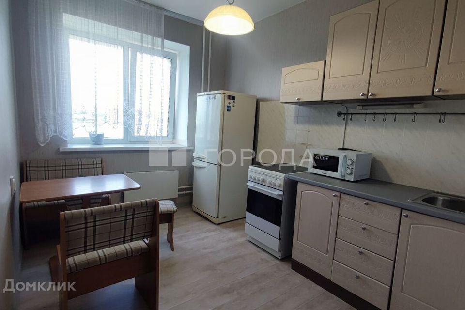 Сдаётся 1-комнатная квартира, 40 м²