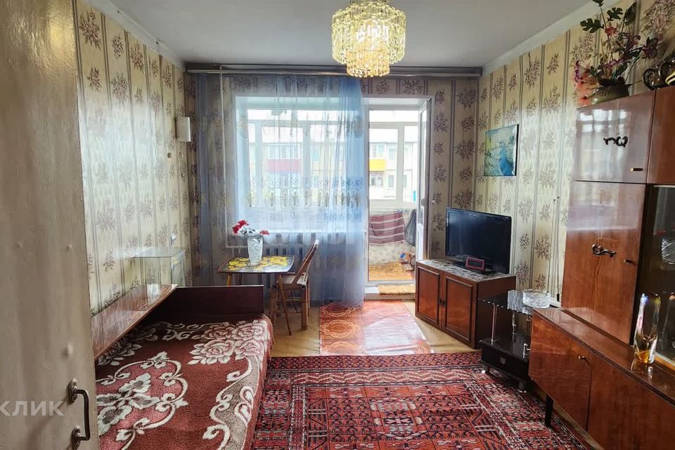 Продаётся 2-комнатная квартира, 43.8 м²