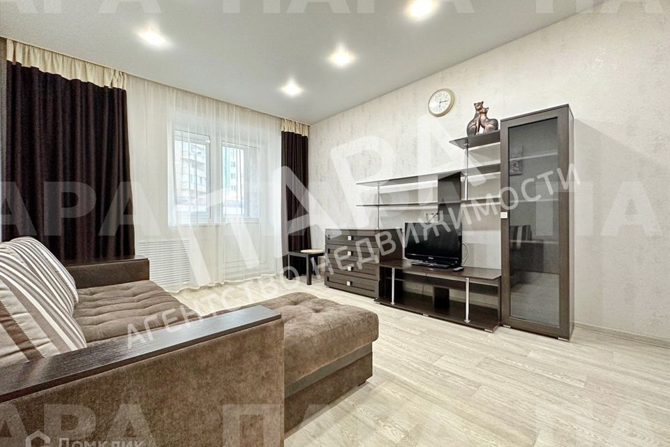 Сдаётся 1-комнатная квартира, 45 м²