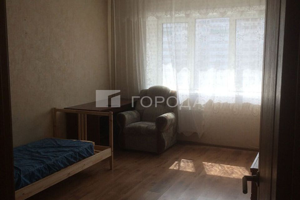 Сдаётся 1-комнатная квартира, 42 м²