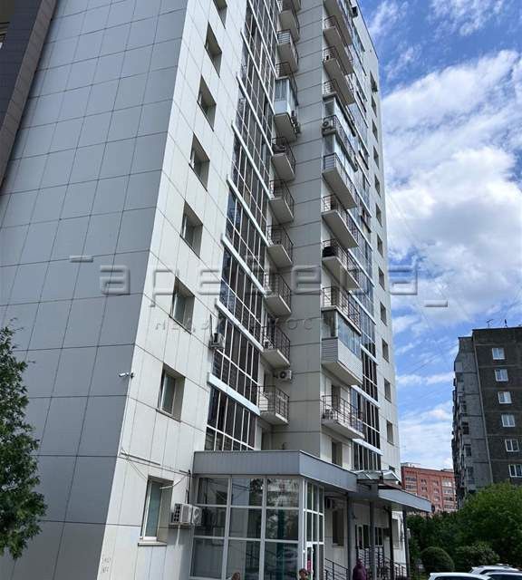 Продаётся 1-комнатная квартира, 46.3 м²