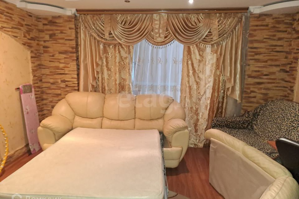 Продаётся 2-комнатная квартира, 62 м²