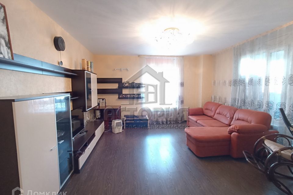 Продаётся 3-комнатная квартира, 99.6 м²
