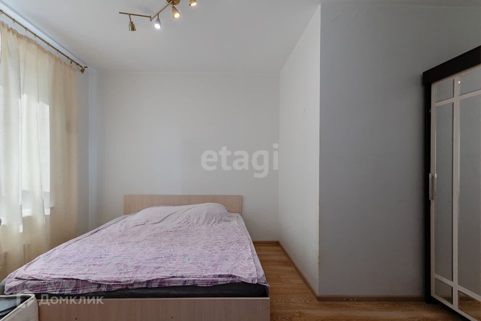 Продаётся 1-комнатная квартира, 41.5 м²