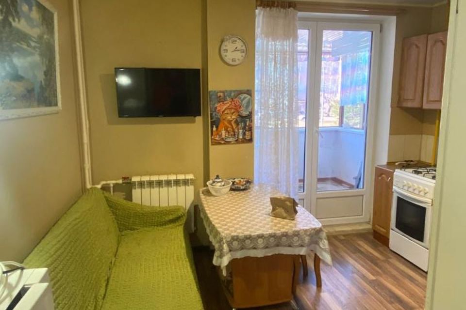 Продаётся 1-комнатная квартира, 45 м²