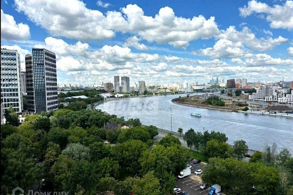 Продаётся 2-комнатная квартира, 68.5 м²