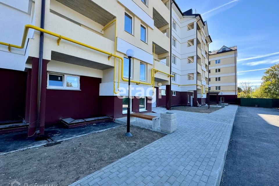 Продаётся 3-комнатная квартира, 81.7 м²