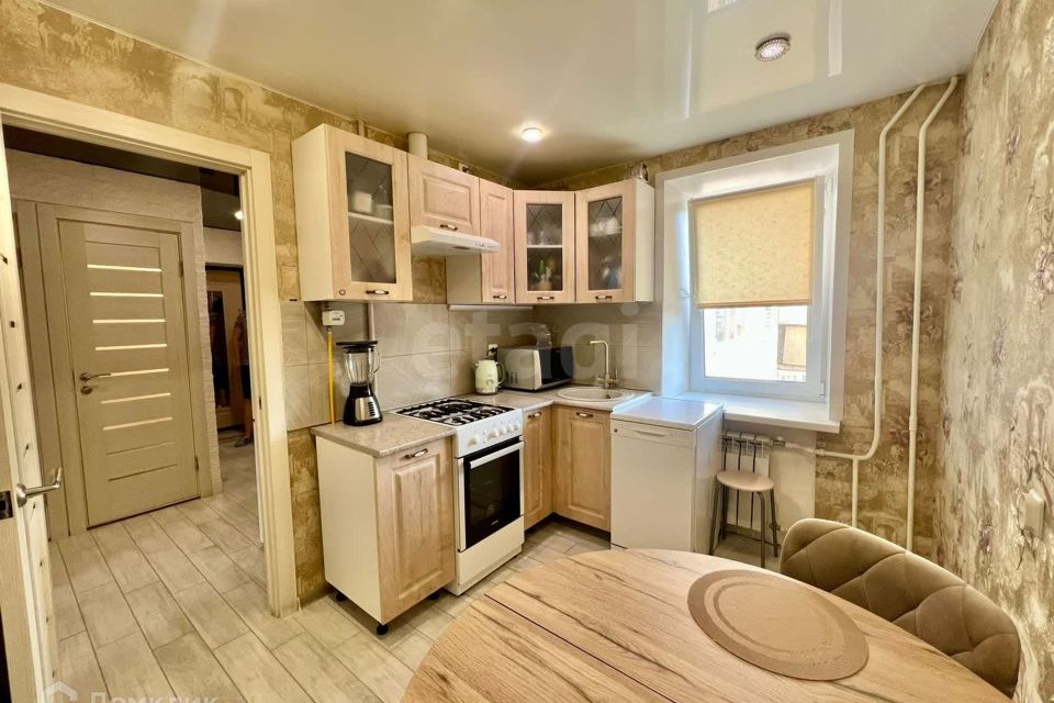 Продаётся 2-комнатная квартира, 53.8 м²