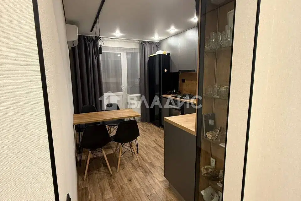 Продаётся 1-комнатная квартира, 37.1 м²