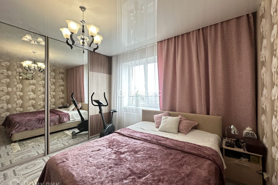 Продаётся 2-комнатная квартира, 57 м²
