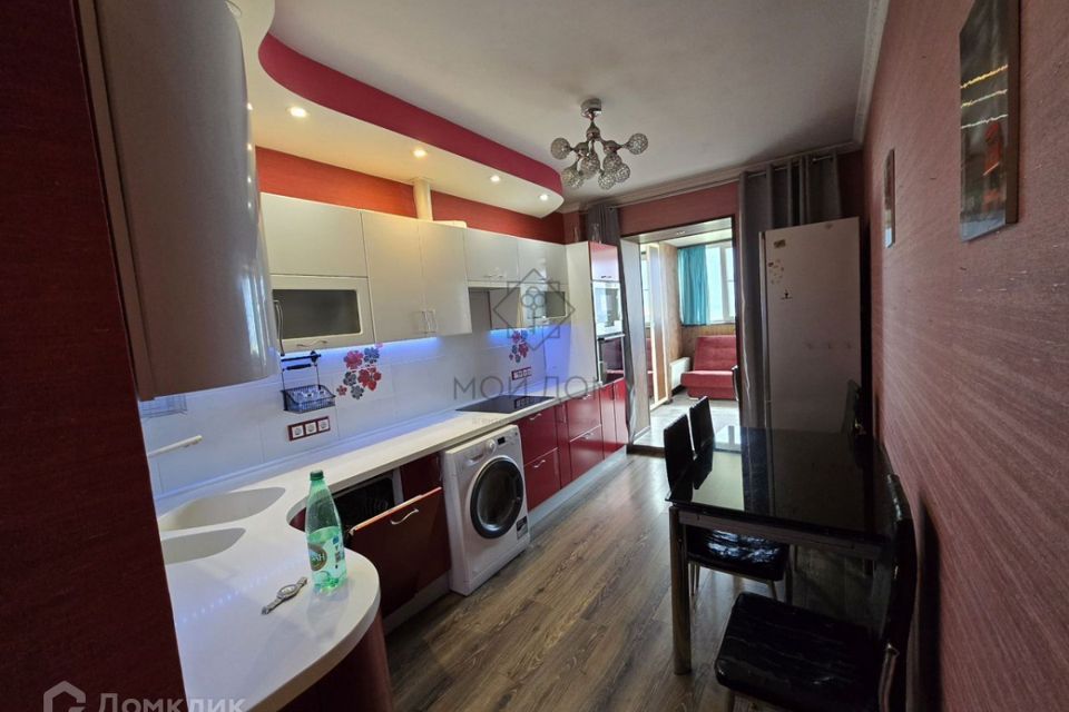 Сдаётся 2-комнатная квартира, 56 м²