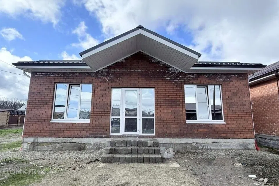 Продаётся 1-этажный дом, 120 м²