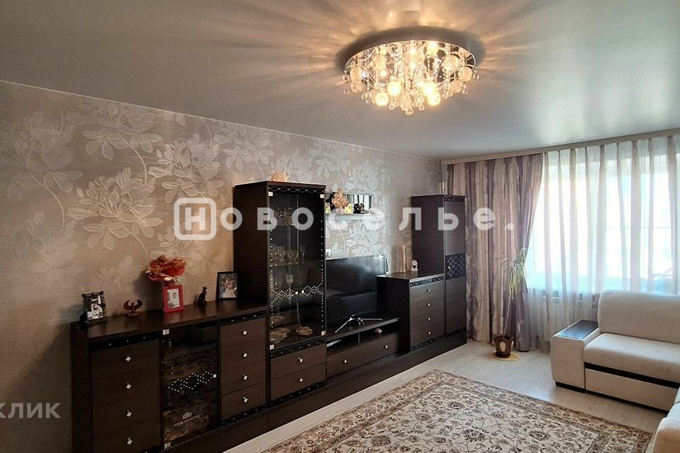 Продаётся 2-комнатная квартира, 80.5 м²