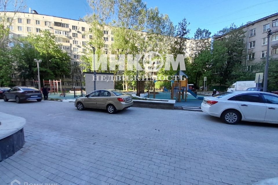 Продаётся 2-комнатная квартира, 57.7 м²