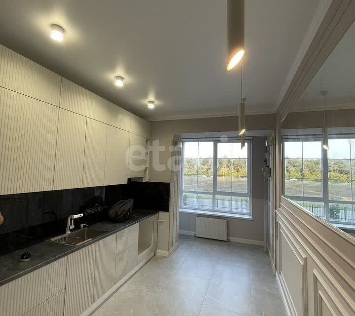Продаётся 1-комнатная квартира, 37 м²