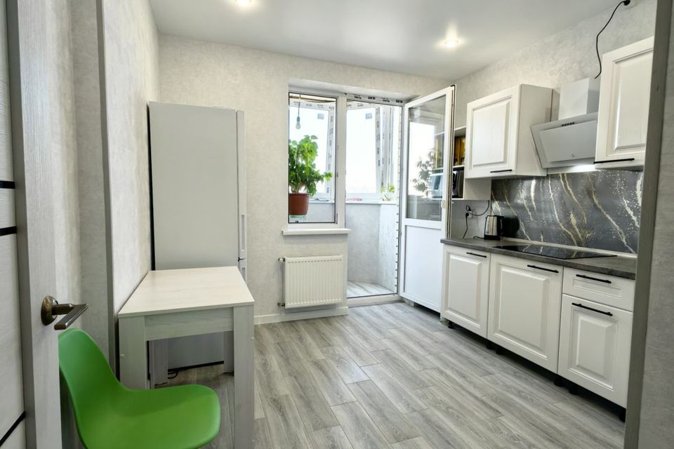 Продаётся 1-комнатная квартира, 37 м²
