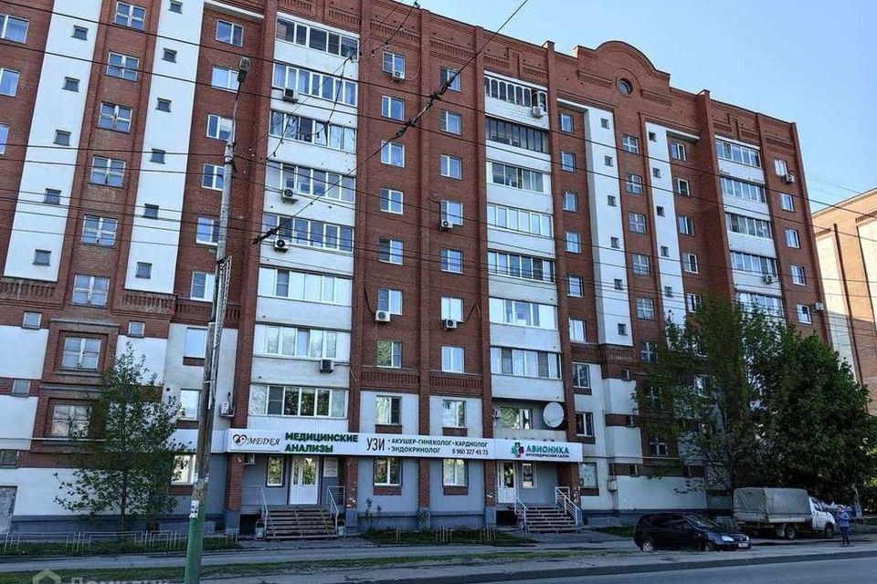Продаётся 2-комнатная квартира, 61.2 м²