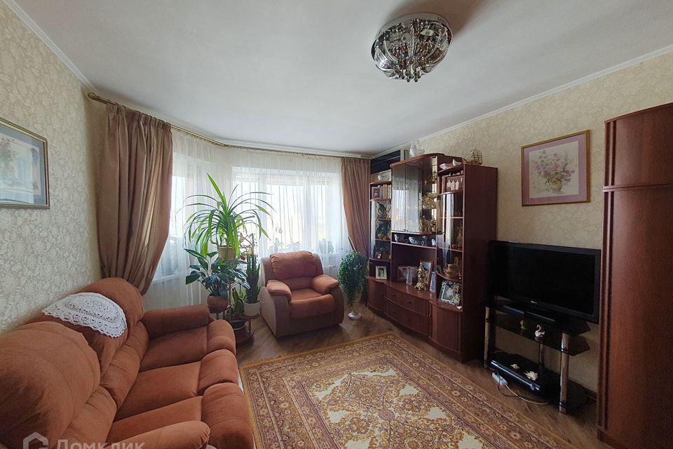 Продаётся 3-комнатная квартира, 99.3 м²