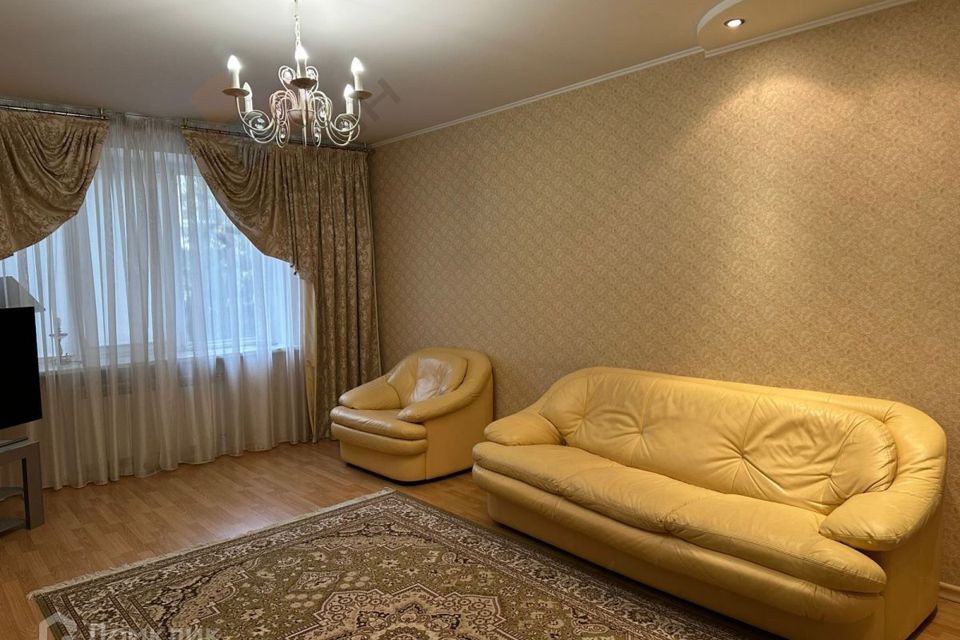 Продаётся 2-комнатная квартира, 73.5 м²