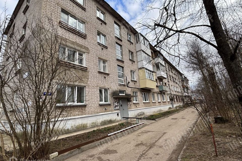 Продаётся 2-комнатная квартира, 42.7 м²