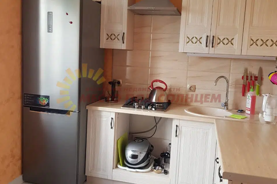 Продаётся 1-комнатная квартира, 43 м²