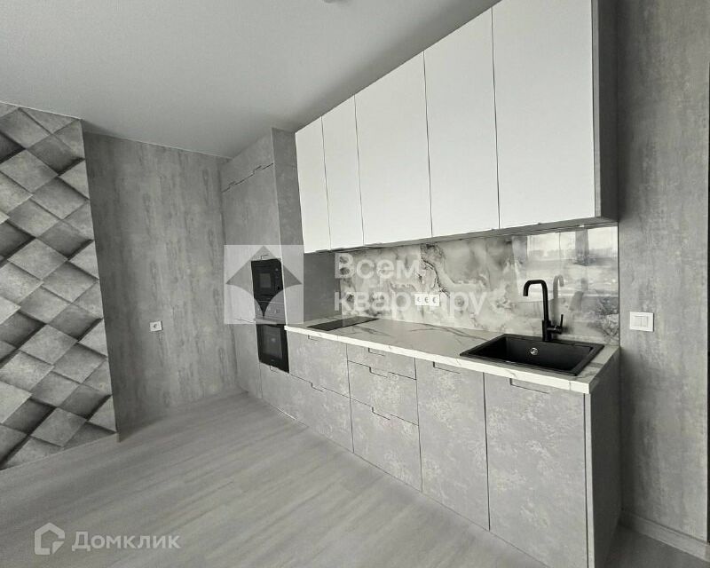 Сдаётся 1-комнатная квартира, 43 м²