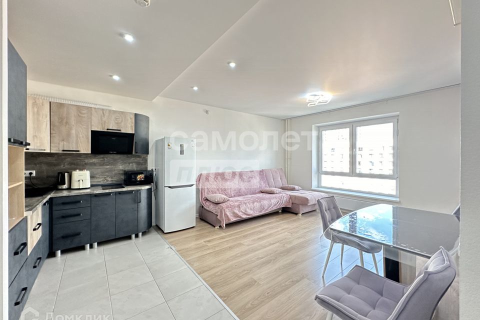 Продаётся 1-комнатная квартира, 40.6 м²