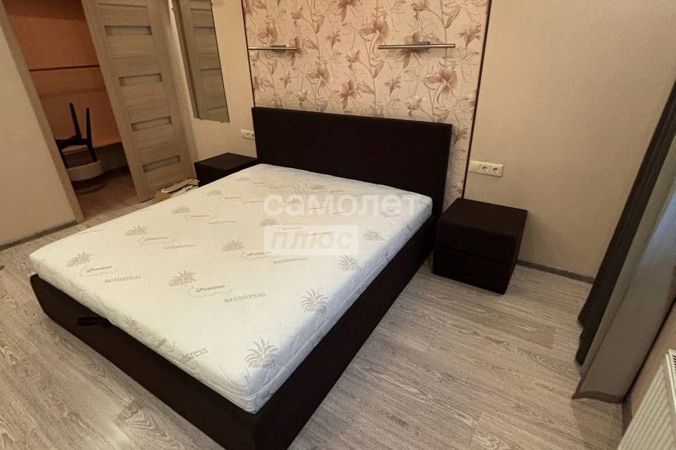 Сдаётся 2-комнатная квартира, 73 м²