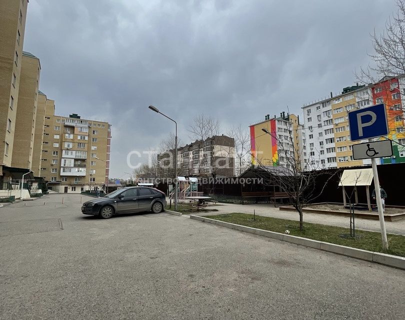 Продаётся 3-комнатная квартира, 90.7 м²