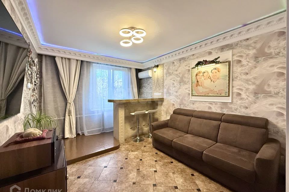 Продаётся 3-комнатная квартира, 62.1 м²