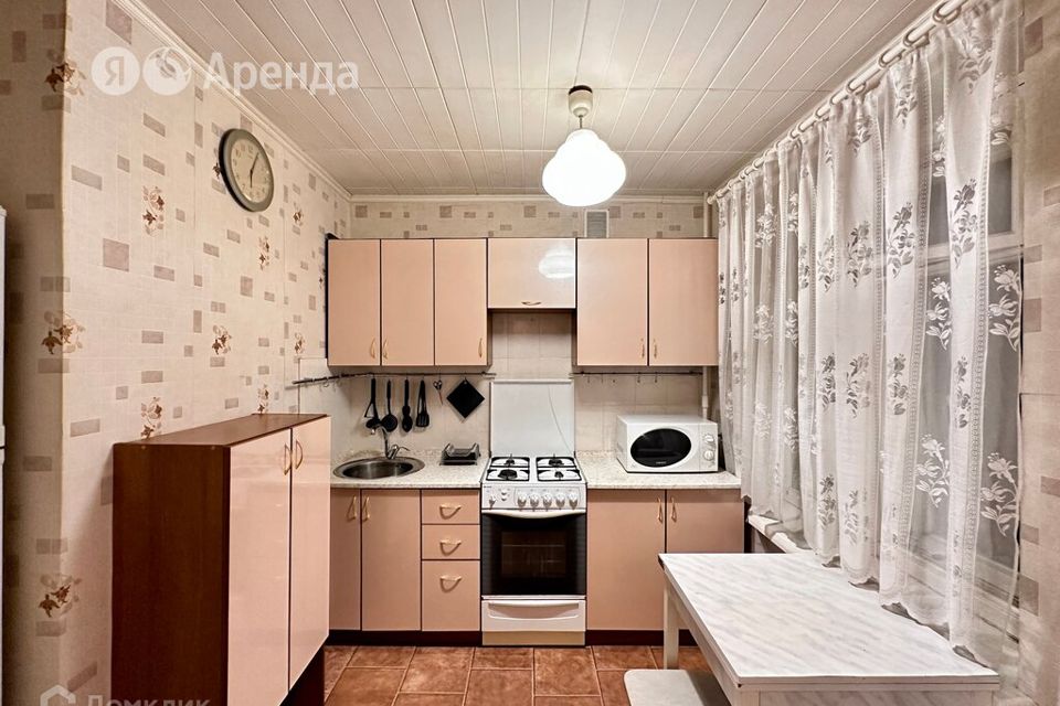 Сдаётся 2-комнатная квартира, 43 м²