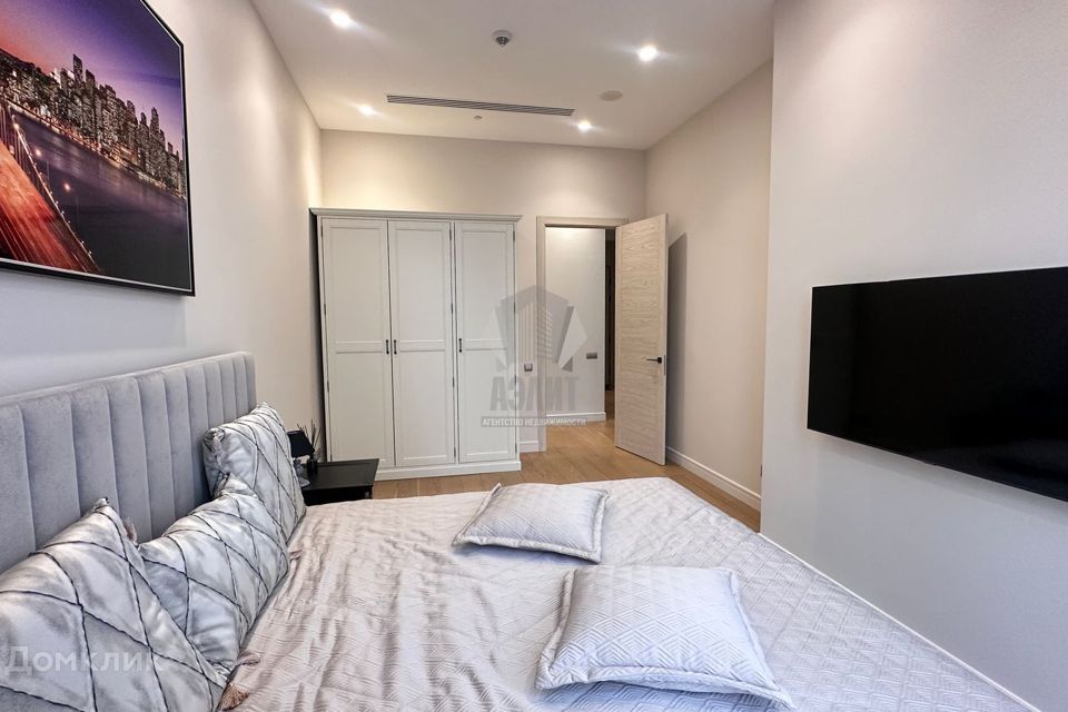 Сдаётся 1-комнатная квартира, 69 м²