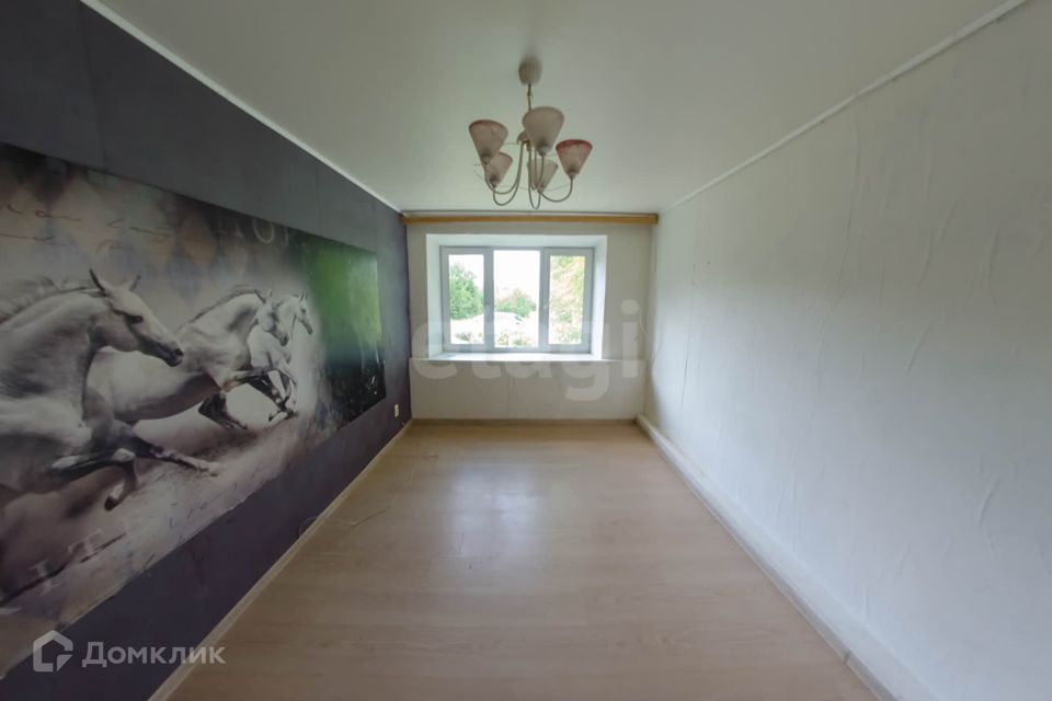 Продаётся 3-комнатная квартира, 57.9 м²