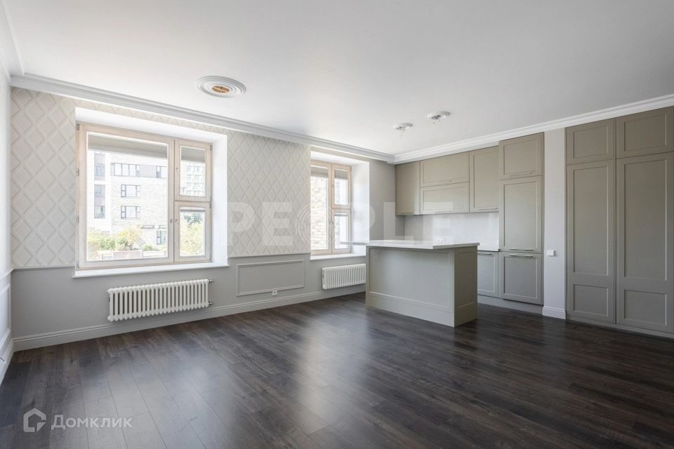 Продаётся 3-комнатная квартира, 64 м²