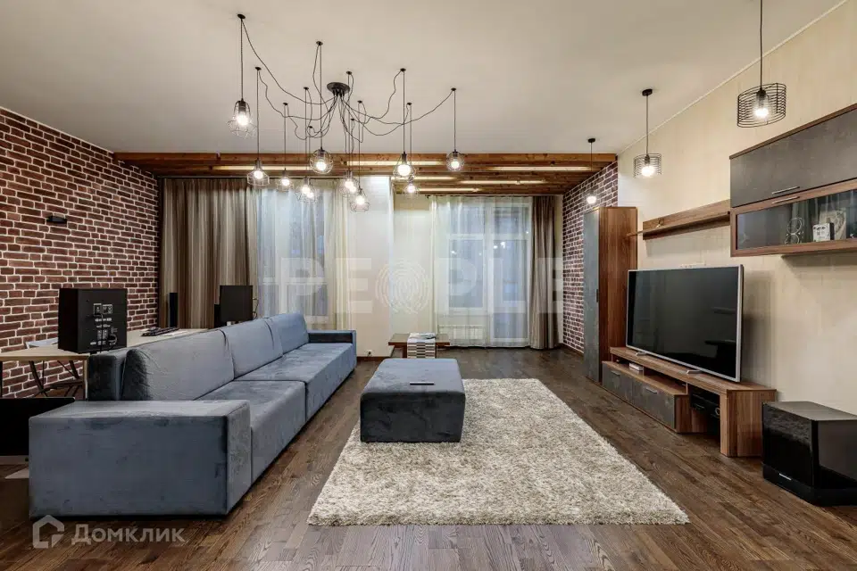 Продаётся 2-комнатная квартира, 98.3 м²