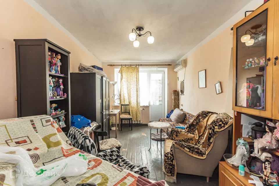 Продаётся 3-комнатная квартира, 58.3 м²