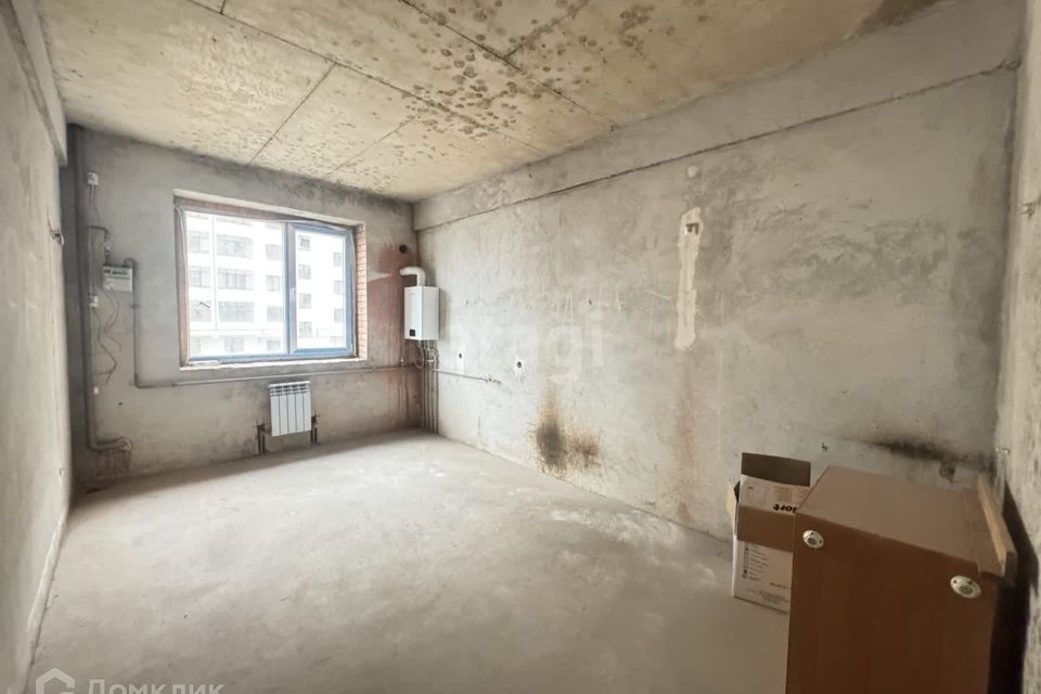 Продаётся 2-комнатная квартира, 77.8 м²