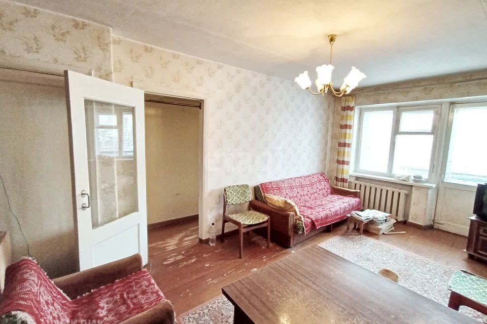 Продаётся 3-комнатная квартира, 53.6 м²