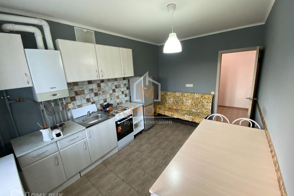 Продаётся 1-комнатная квартира, 40 м²