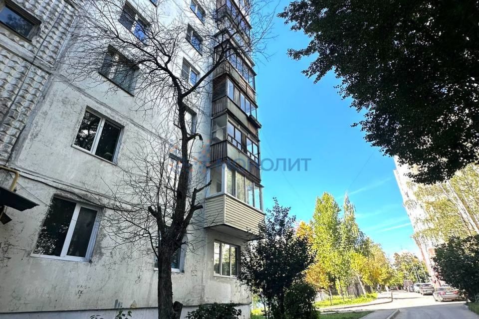Продаётся 3-комнатная квартира, 60.8 м²