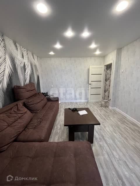 Продаётся 3-комнатная квартира, 61.5 м²