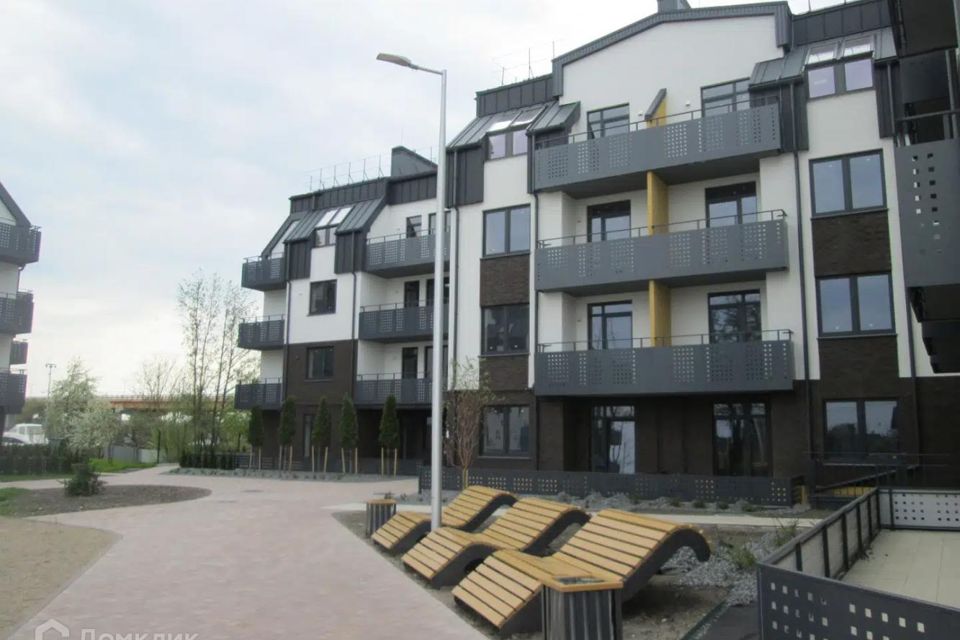 Продаётся 2-комнатная квартира, 67.7 м²