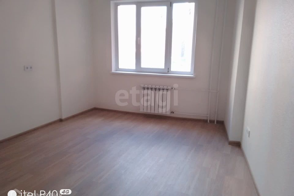 Продаётся 2-комнатная квартира, 78.7 м²