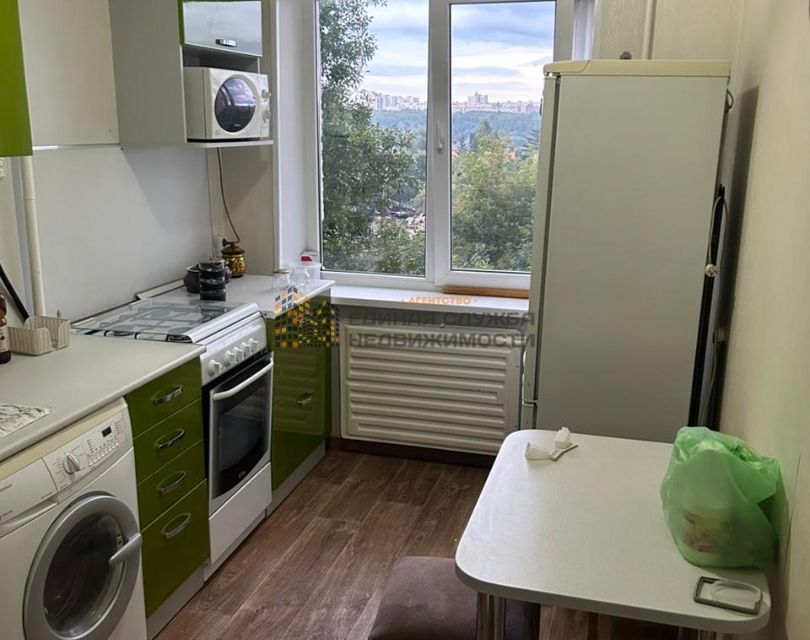 Сдаётся 2-комнатная квартира, 43 м²