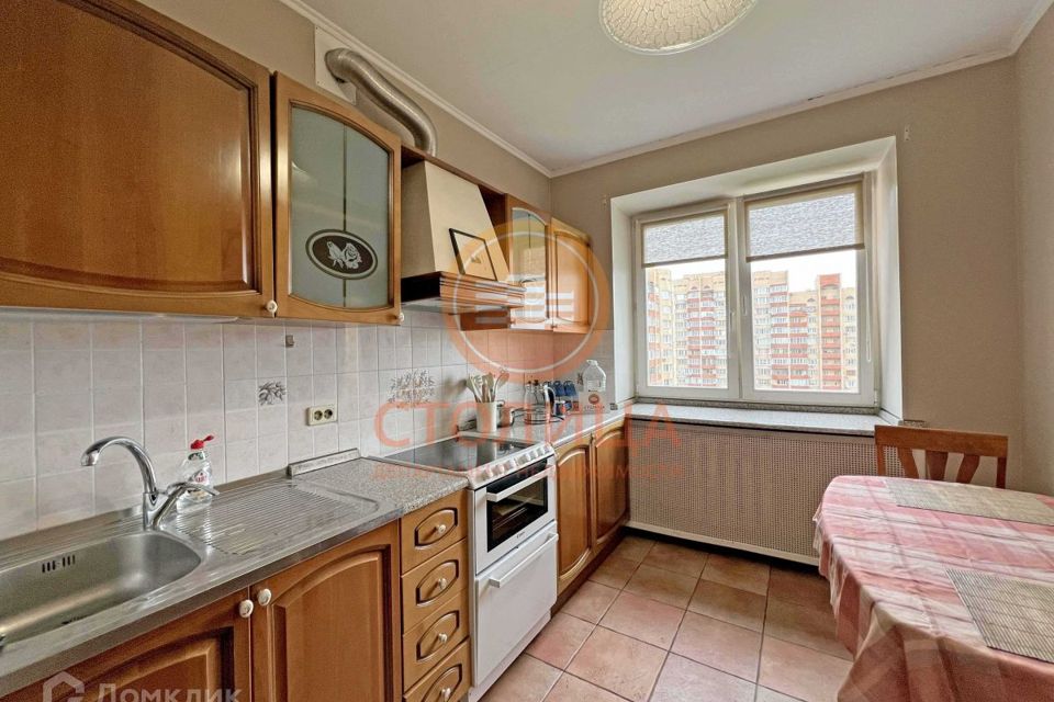 Сдаётся 2-комнатная квартира, 52 м²