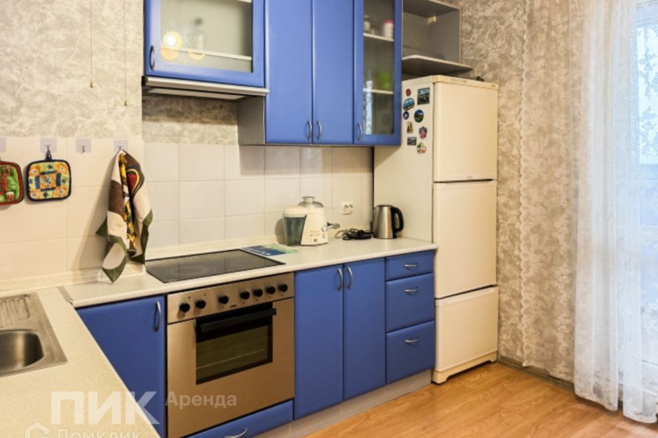 Сдаётся 2-комнатная квартира, 60 м²